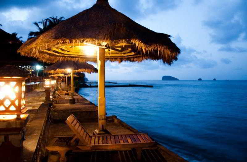The Rishi Candidasa Beach Resort Extérieur photo