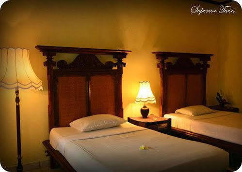 The Rishi Candidasa Beach Resort Extérieur photo