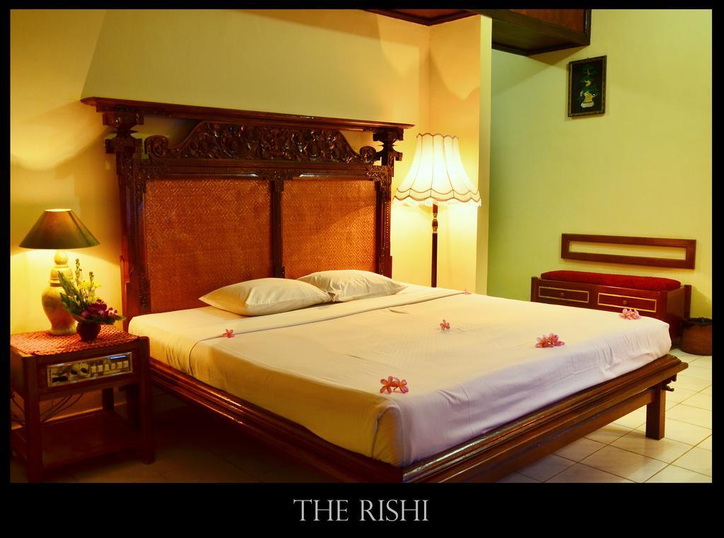 The Rishi Candidasa Beach Resort Extérieur photo
